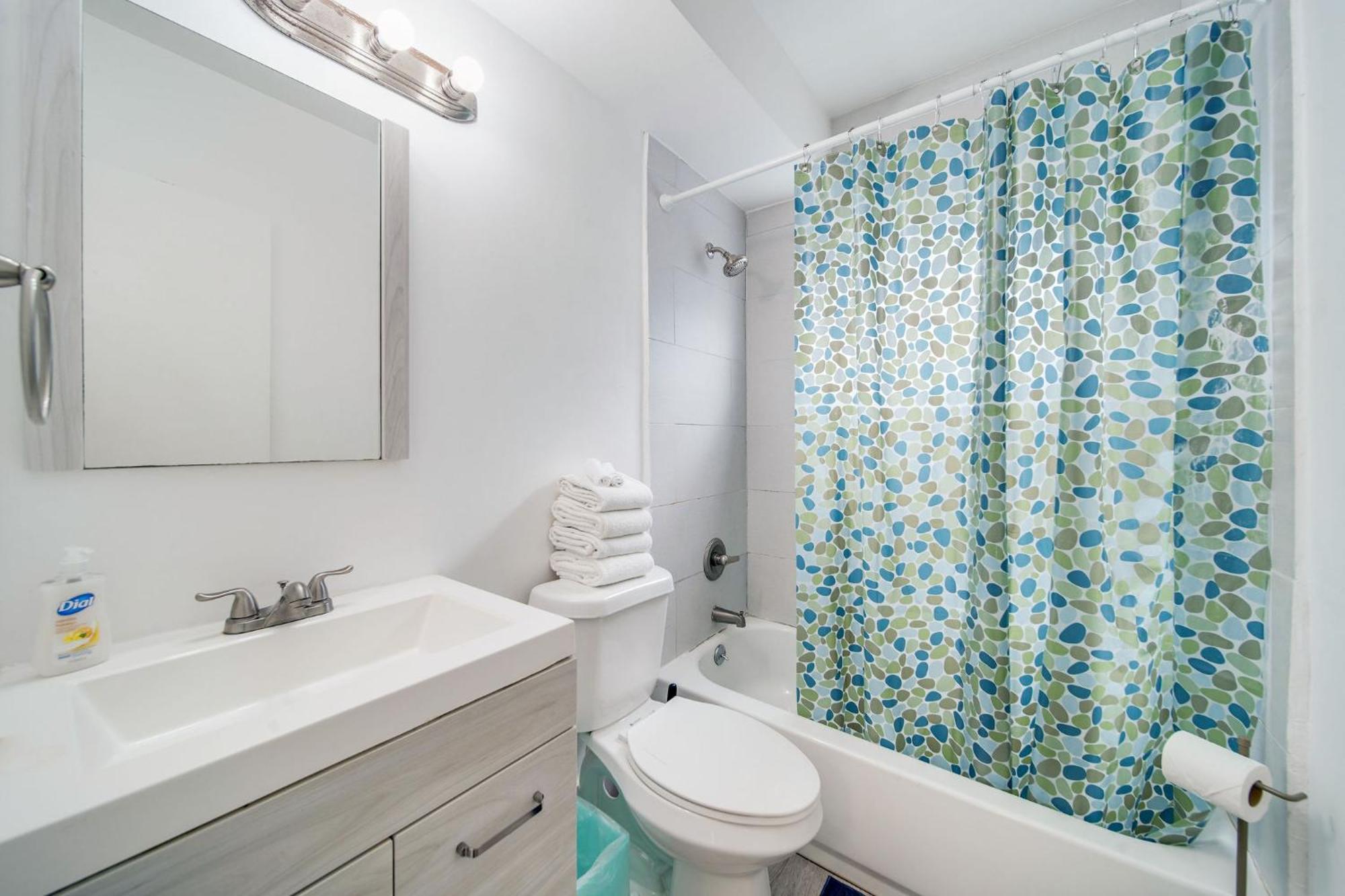 Beachy 1 B/R, W/2 Queen Beds, On Ocean Drive Beach Miami Beach Exterior photo